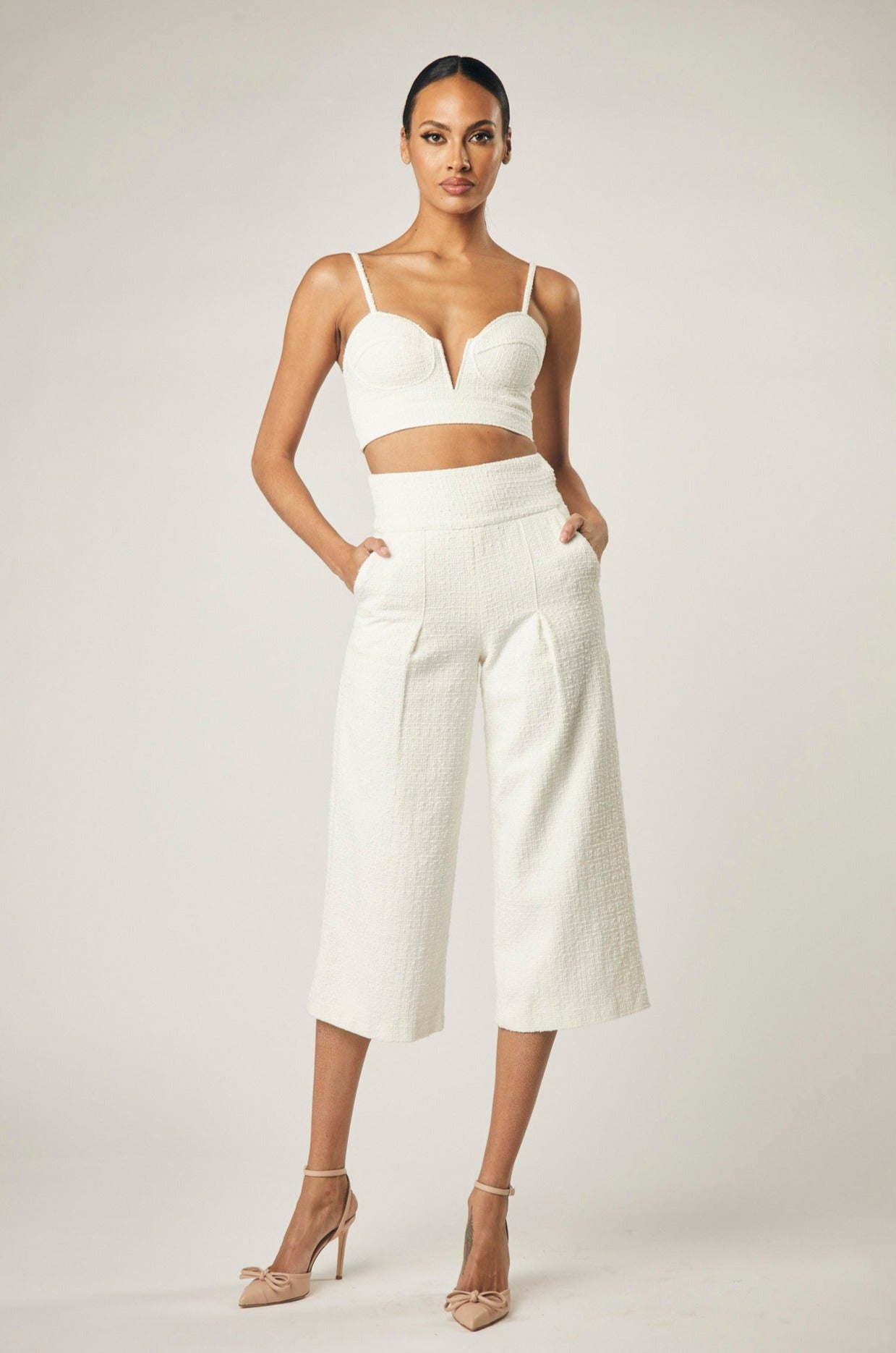 Jacqueline Cotton Tweed Pants In White by Ladaire
